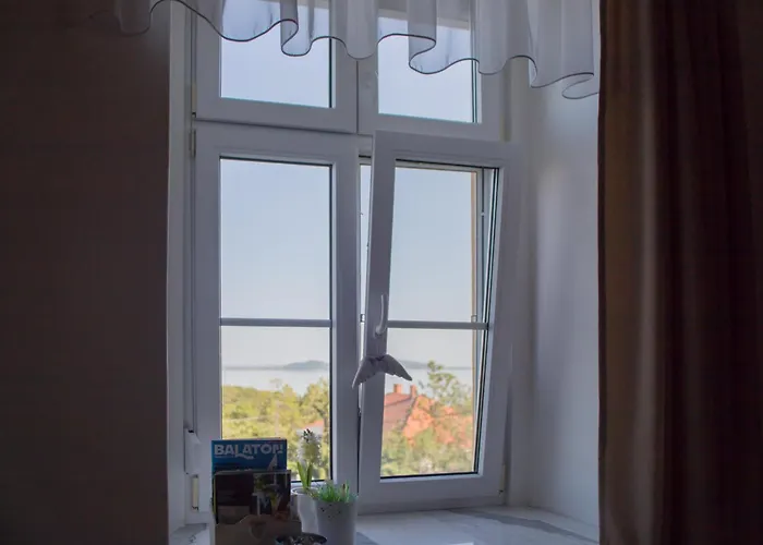 Apartamento Georgina Panorámás - Bacchus Badacsony *