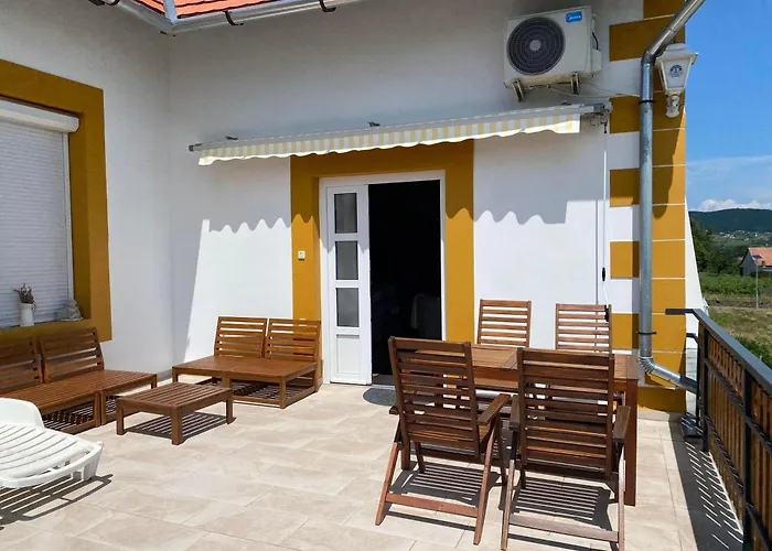 Georgina Panorámás - Bacchus Badacsony * Badacsonytomaj