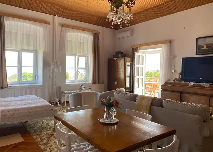 Georgina Panorámás - Bacchus Badacsony